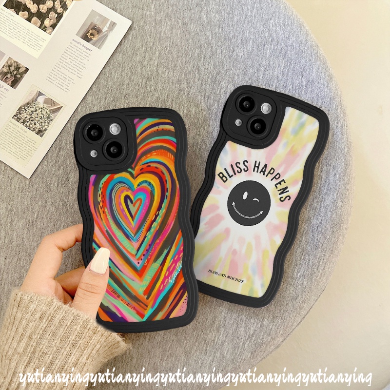 IPHONE Casing Ponsel Smiley Lucu Kompatibel Untuk Iphone11 12 14 13 Pro Max 6 6s 7 8 Plus XR 14 Plus X XS Max SE 2020 Ins Gradasi Warna-Warni Cinta Hati Pelangi Bergelombang Tepi Lembut TPU Cover