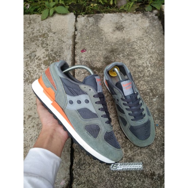 Saucony Shadow Grey Orange