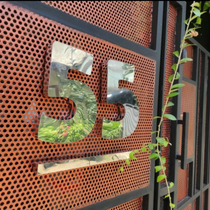 Huruf Timbul Stainless steel Mirror 10 cm