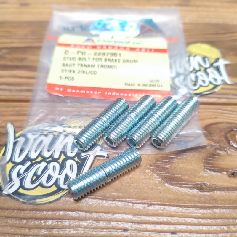 BAUT TANAM TROMOL VESPA DEPAN BELAKANG BAUT TROMOL VESPA ORI DANMOTOR