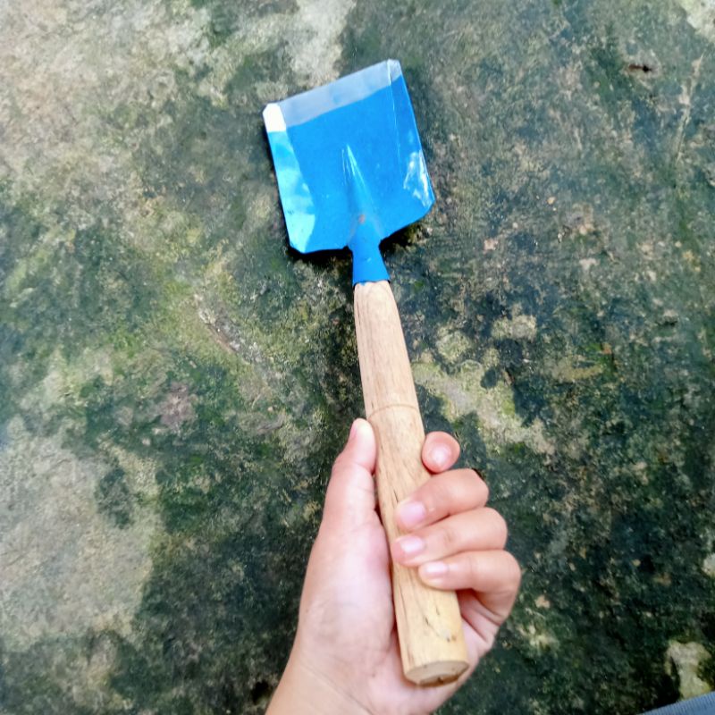 Sekop Taman Biru Gagang Kayu / Sekop Taman Kecil/ Sekop Taman Grosir Termurah / Sekop Tanah / Sekop 