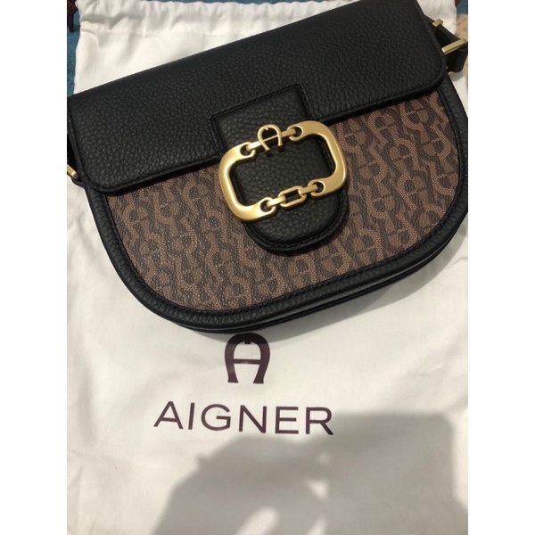 Tas Aigner