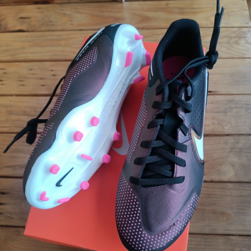 nike legend 9 academy FG