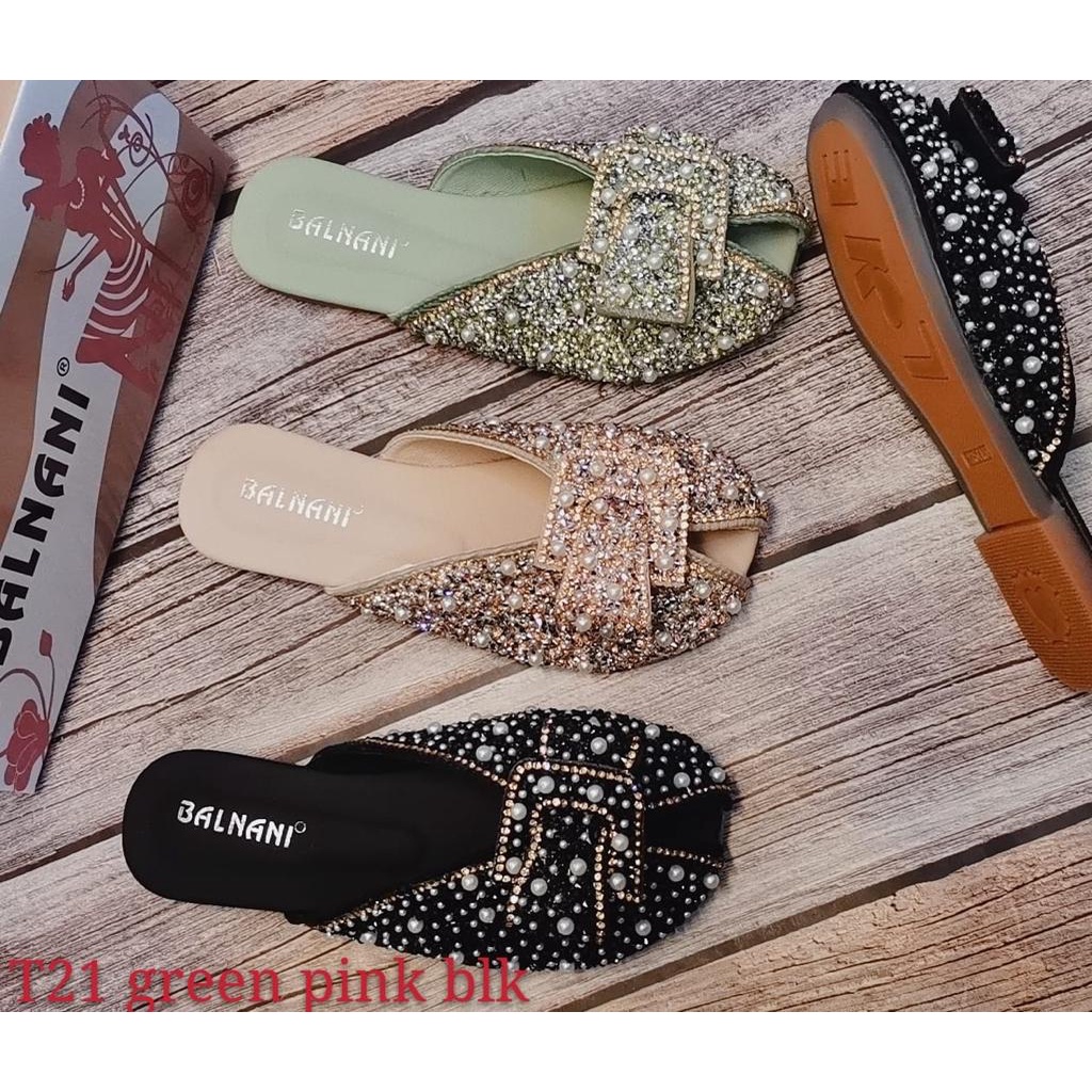 T21 sandal slop wanita balnani