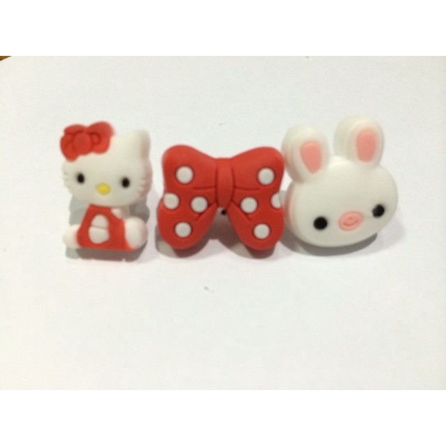 

[OFFICE] PLUGGY HELLO KITTY, DORAEMON, RILAKUMA(BEAR), FROG, RABBIT, RIBBON