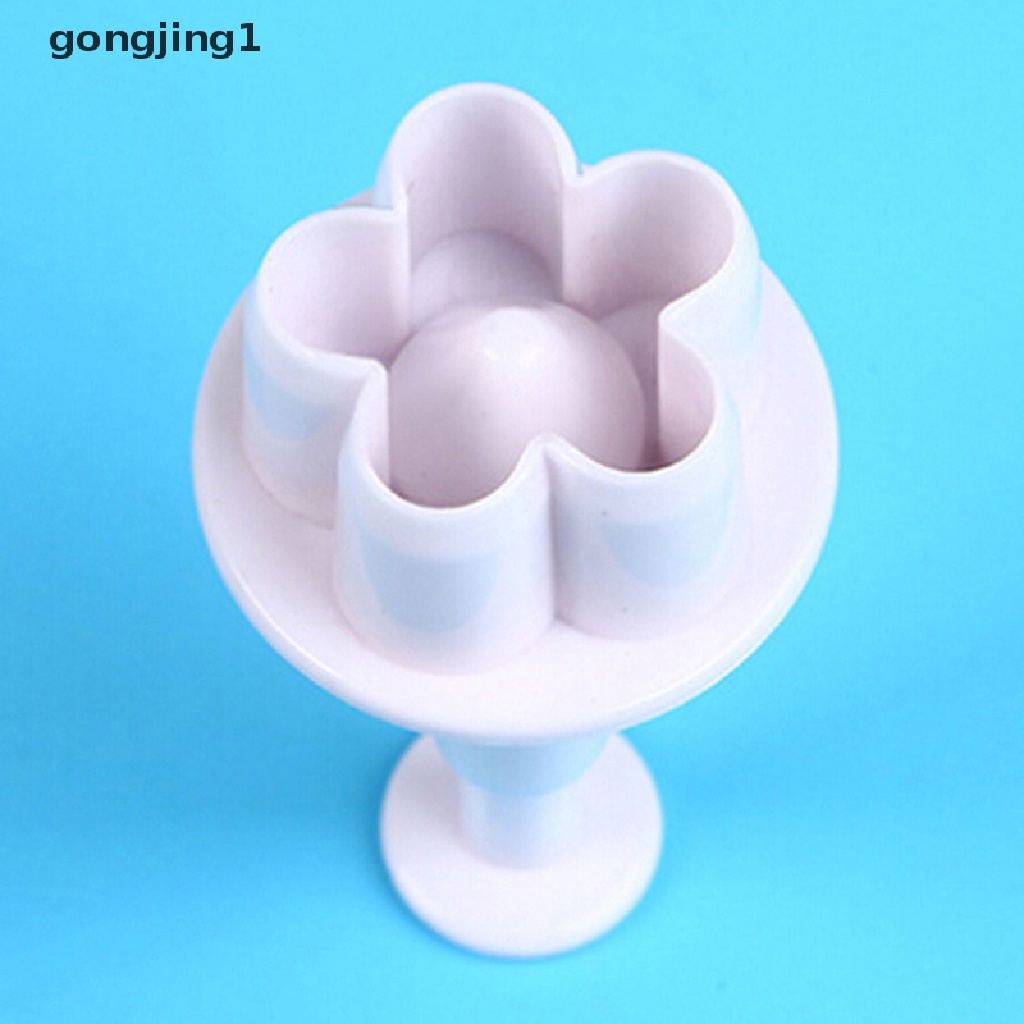 Ggg 4Pcs /set DIY bake mold Bentuk Bunga 3D cookie cutter Cetakan Biskuit Alat Dapur ID
