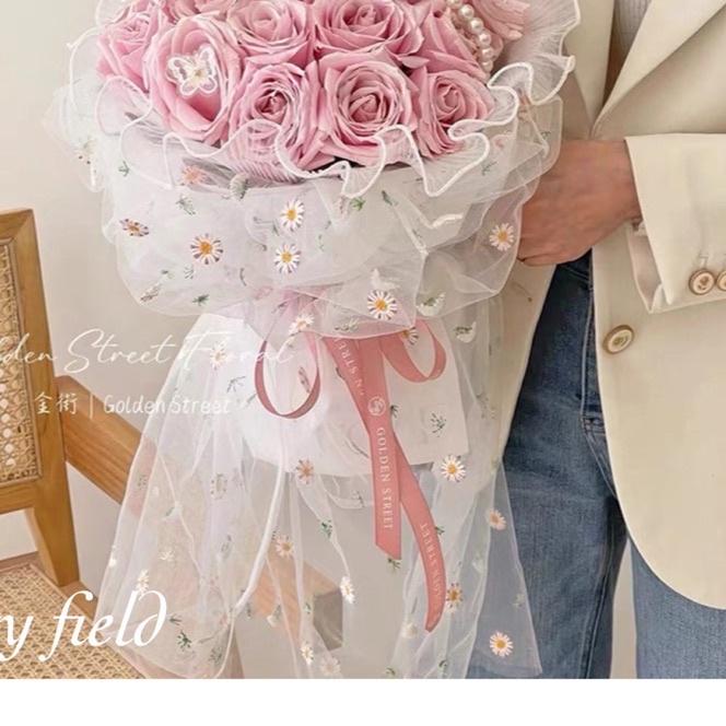 

Telah Hadir [1Mx1.6METER] XTY Kertas bunga kain embroidery / Flower wrapping;