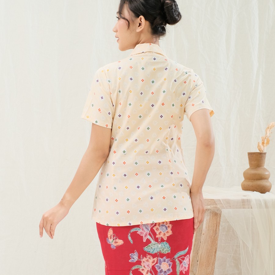 Kebaya Jumputan Batik Lengan Pendek Meradelima Katun Cokelat Cream