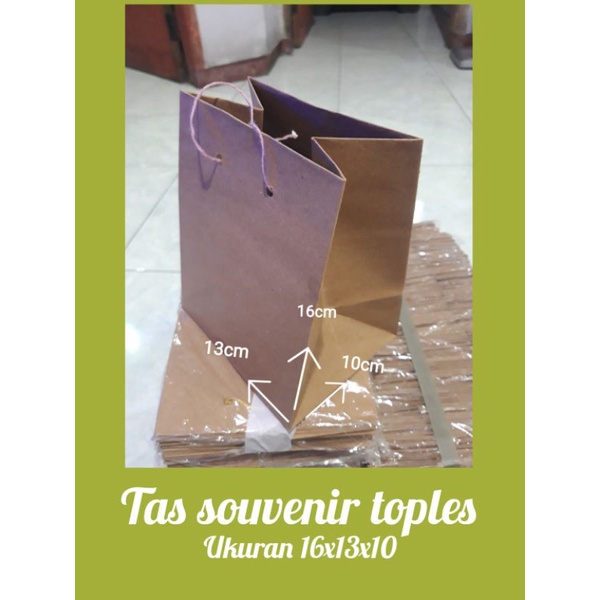 

paper bag tas souvenir toples ukran 16x13x10