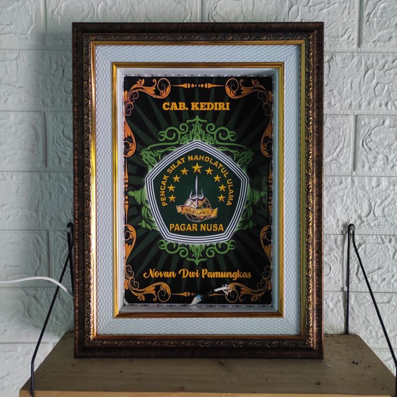 FIGURA LAMPU PAGAR NUSA BISA TAMBAH NAMA