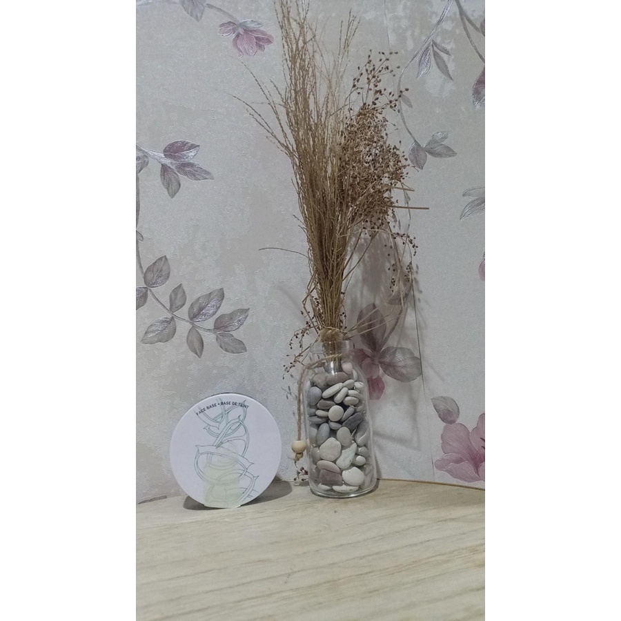 The Body Shop FRESH NUDE FACE BASE 12 - Foundation On The Go