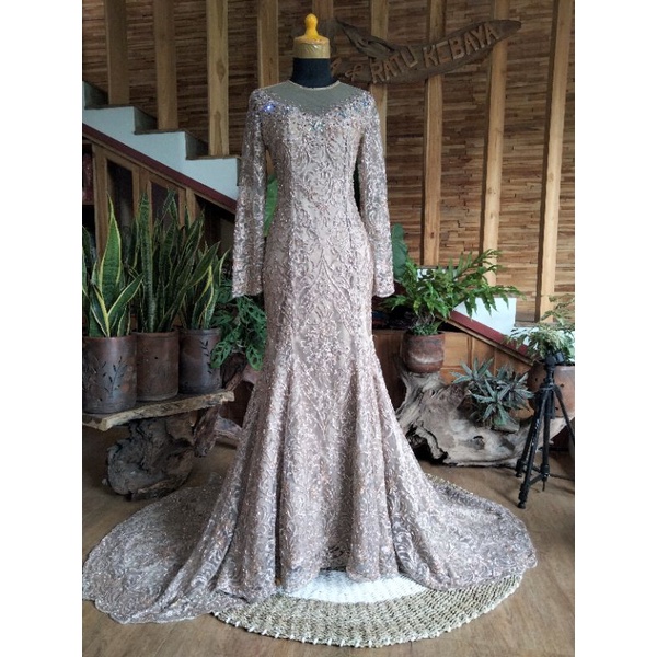 Gaun pengantin slim duyung / Gaun pengantin muslim.