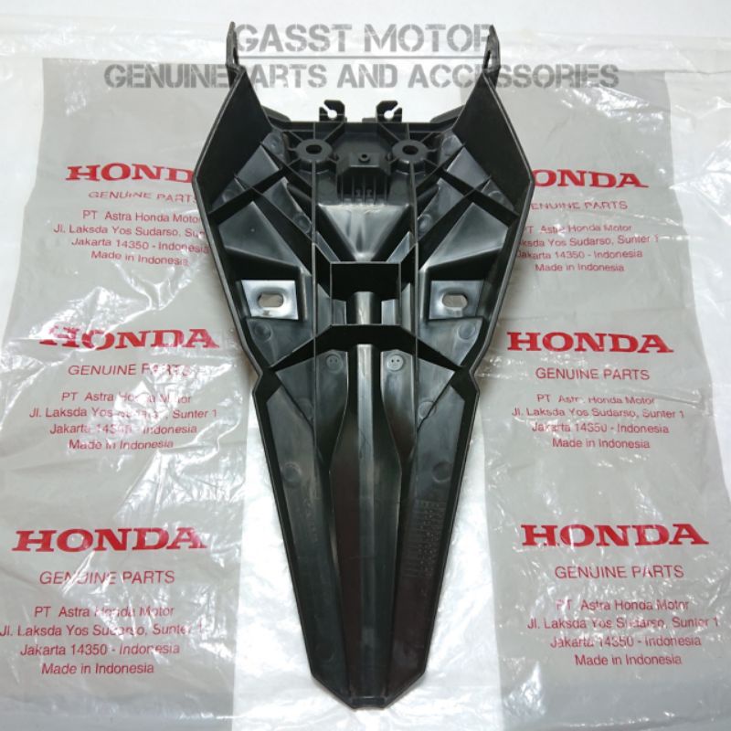 Sepakbor runfender Selebor belakang vario  125 150 new original