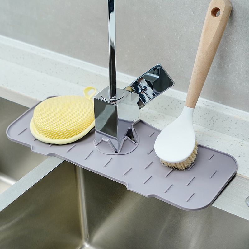 Faucet Drain Pad Multifungsi Silicone / Tatak Tirinsan Air Keran Untuk Dapur Wastafel WC