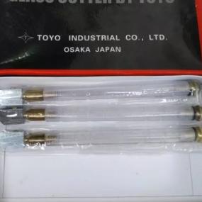 

➦ Alat Pemotong Kaca Minyak Glass Cutter TOYO TC-30 ラ
