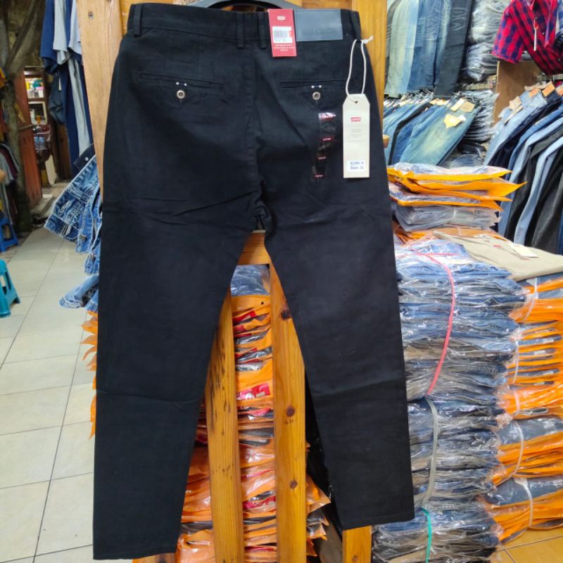 Celana chino levis import original slimfit stretch