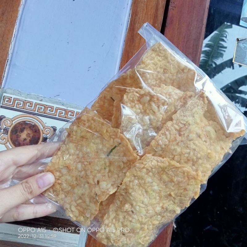 

TEMPE KRIPIK KHAS MADIUN PERBIJI