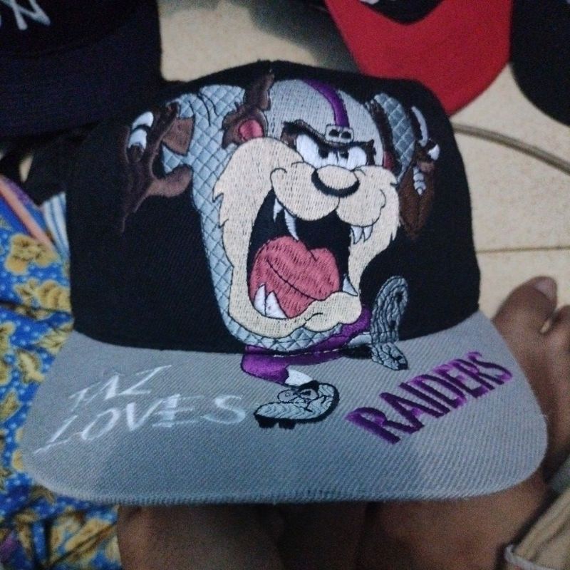 Snapback Vintage Bootleg Raiders Tazmania