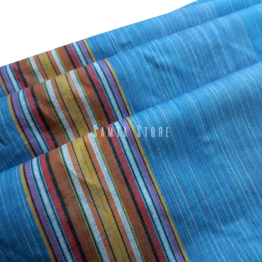 Kain Lurik Tenun Gerimis Biru Muda dengan Tumpal