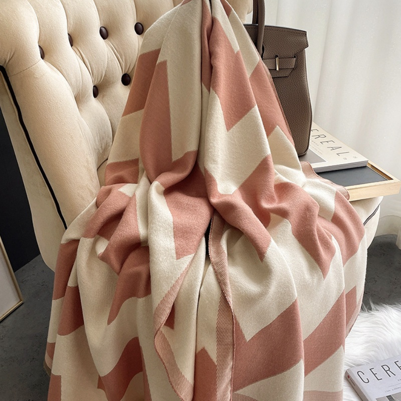 Syal &quot;Sally&quot; 65 x 185 Anggun, mewah Bahan High Grade Cashmere Immitation