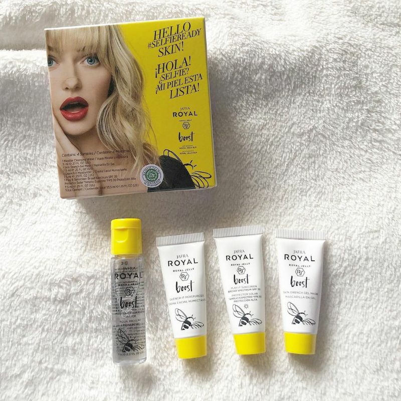 Jafra Travel Size Mini Tube Royal Jelly Boost White