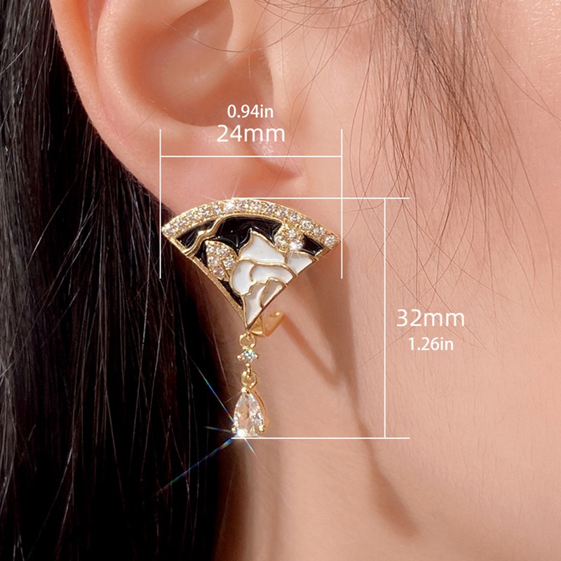 Trend Anting Bunga Untuk Wanita Enamel Hitam Putih Berbentuk Kipas Warna Emas Anting Menjuntai Perhiasan Wanita Aesthetic