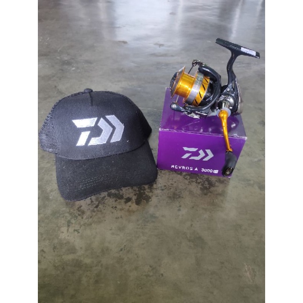 reel daiwa revros a 3000h+topi daiwa