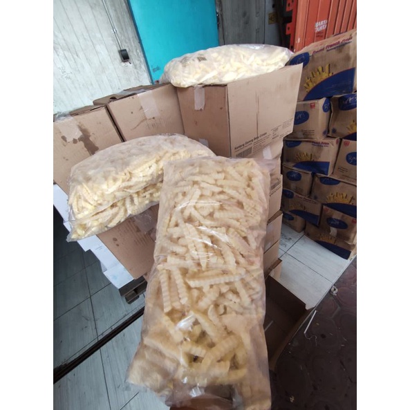 KENTANG GORENG CRINKEL 2,5KG