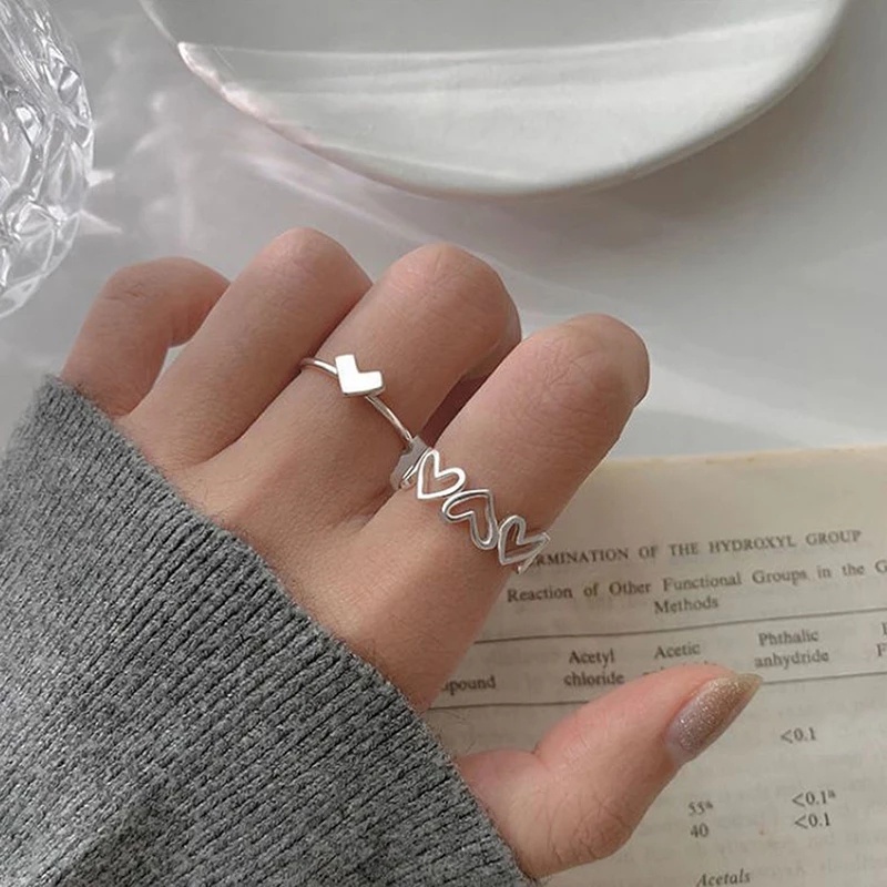 2pcs /Set Bentuk Hati Kepribadian Sederhana Unisex Ins Gaya Cincin Terbuka Dapat Disesuaikan Keren Gadis Pasangan Pesta Populer Fashion Jari Telunjuk Cincin Berongga Cinta Cincin Perhiasan Hadiah Aksesoris