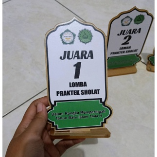 PLAKAT AKRILIK PREMIUM PRODUK!! Plakat/piala/piagam/plakat akrilik/trophy/custom plakat/plakat wisuda/kado wedding plakat full color plakat akrilik desain terbaru full warna plakat murah