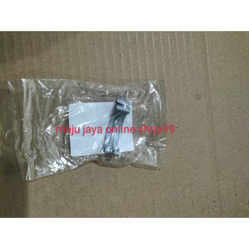 KANCING / CLIP RUMAH FILTER UDARA ERTIGA . GRAND VITARA SWIFT ASLI