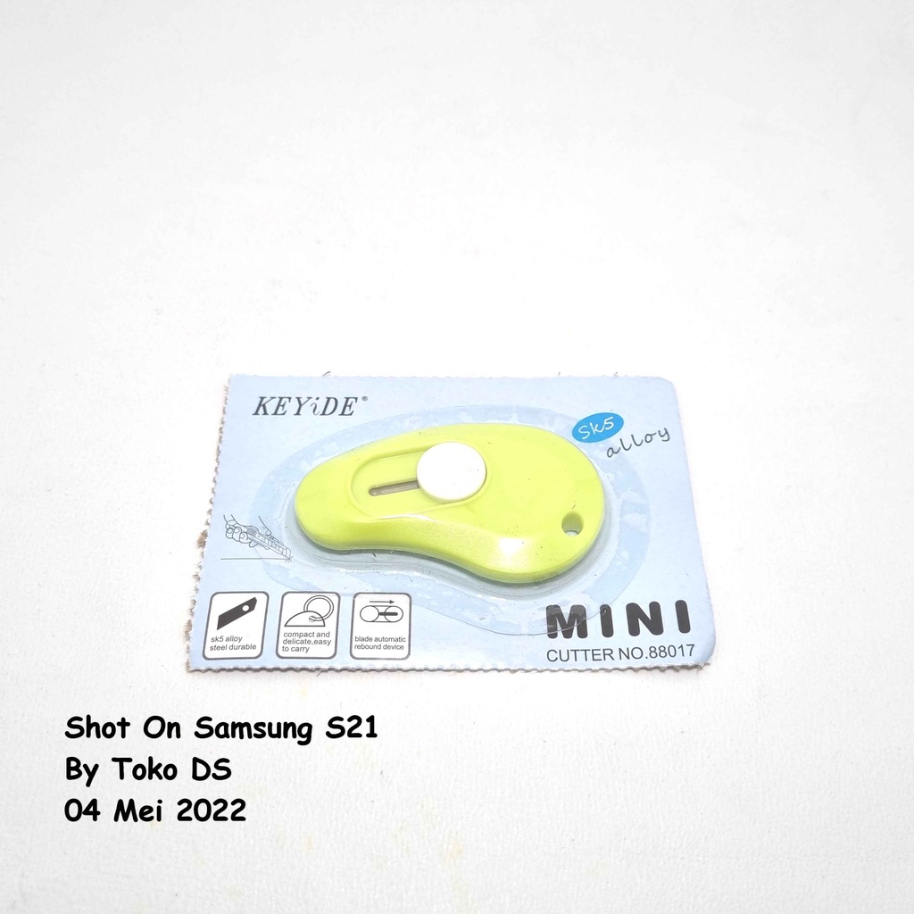 

Cutter Mini Portable Travel - Mini Cutter Travel Karter Kecil Cutter Kecil