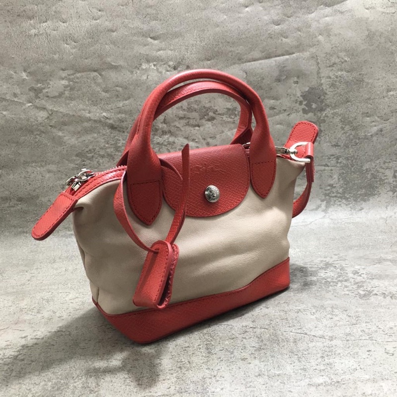 Lc Le Pliage Cuir Grège