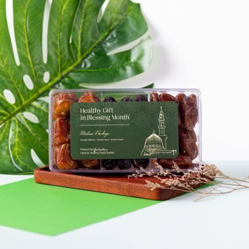 

MEDINA PACKAGE (KURMA SUKARI PREMIUM, KURMA AJWA, KURMA TUNIS) FREE PITA + KARTU UCAPAN