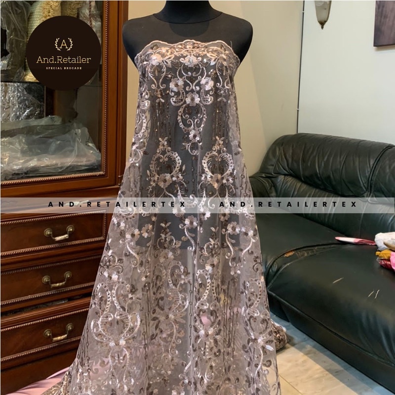 Bahan Kebaya Brokat Tile Payet Elizabeth Warna Ungu Taro