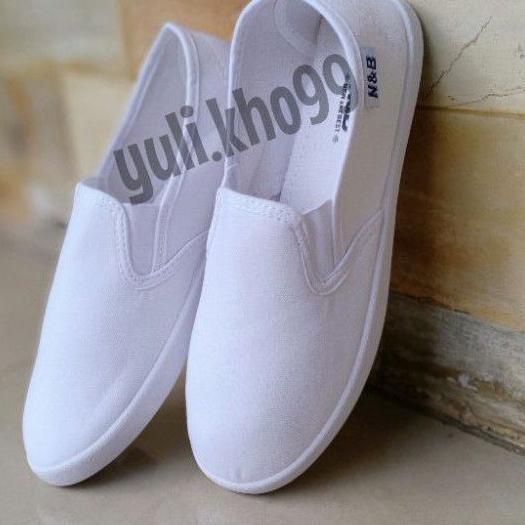 Harga Termurah 49 Sepatu putih polos / sepatu putih tanpa tali / sepatu N&B tanpa tali / sepatu luki