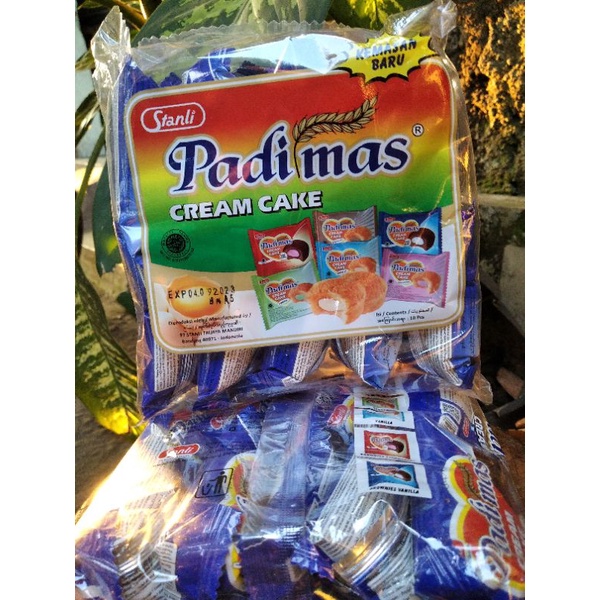 

PadiMas Cream Cake Bolu 1pack isi 10pcs.