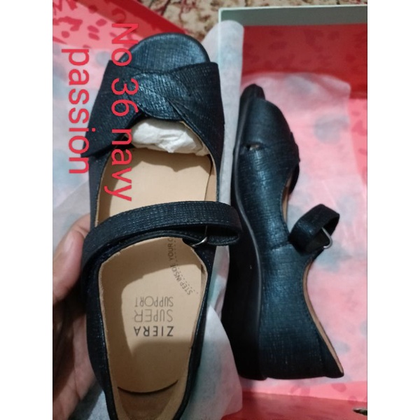 Sepatu/sendal wanita ori Ziera