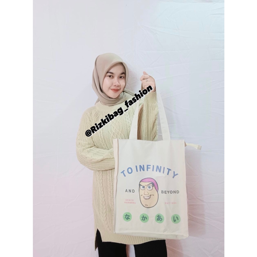 Totebag kanvas aesthetic Resleting karakter disney toystory