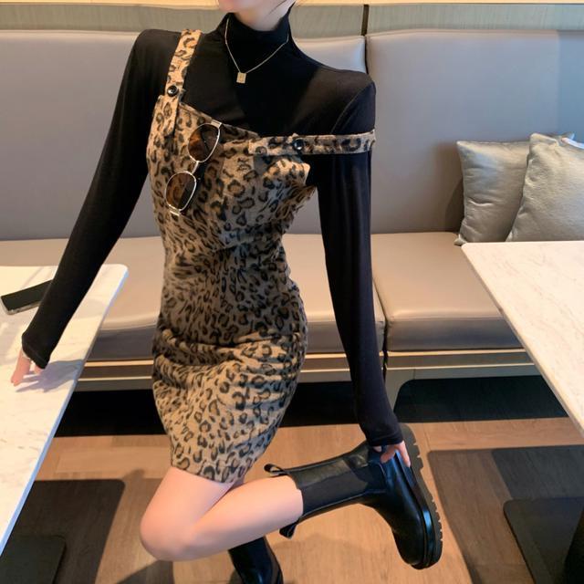 Suhao one-piece suit wanita retro temperamen berleher tinggi bottoming top leopard strap dress net merah fashion dua potong trendi