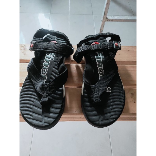 sandal gunung finotti