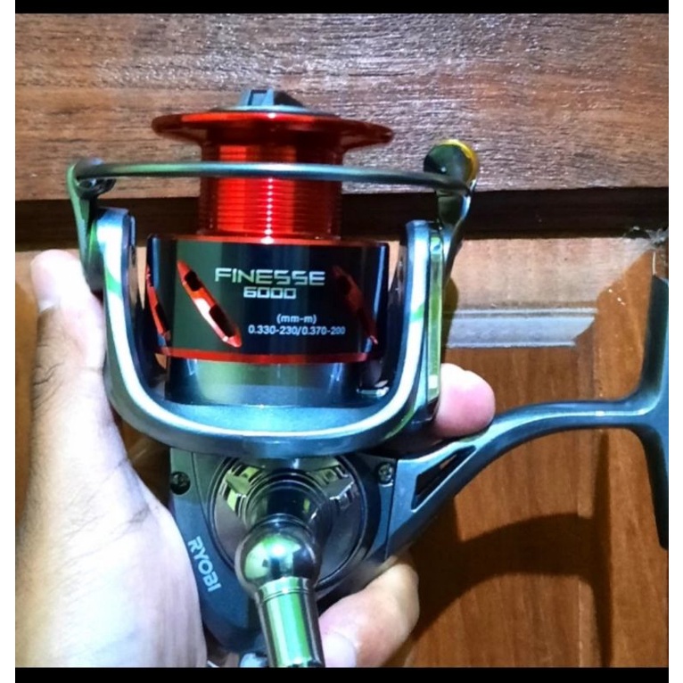 Reel Ryobi finesse 6000