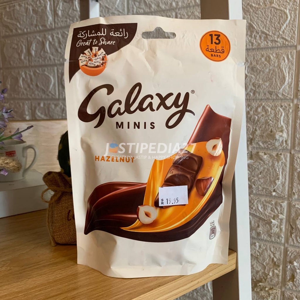 

Galaxy Minis Hazelnut 162.5g (13 bars)