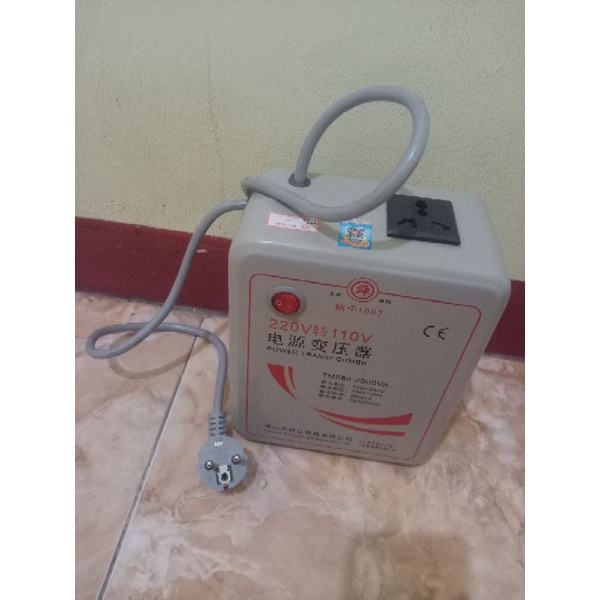 Travo Stepdown 220 ke 110 (100-120) volt daya 2000 VA/watt