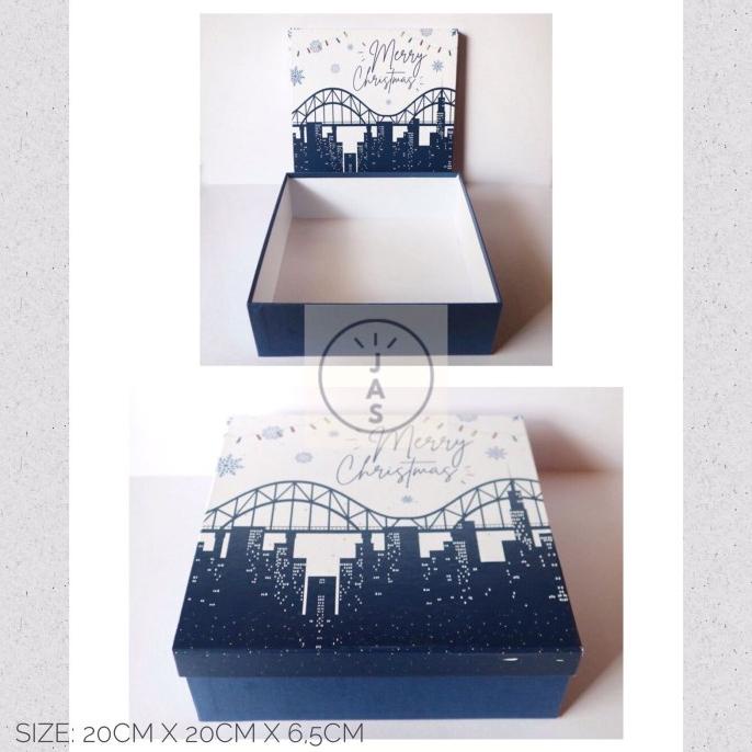

TERLARIS KOTAK KUE 20X20X6,5 HARDBOX / HANDMADE / BOX KUE EDISI NATAL BIRU LIMITED EDITION