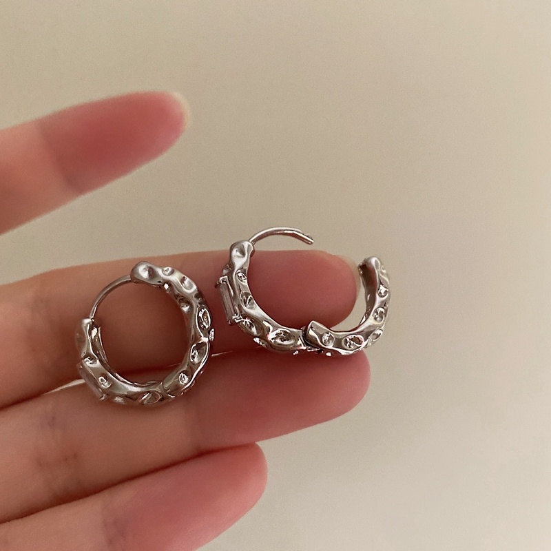 Anting Hoop Metalik Aksesorizes Kepribadian Halus Harajuku