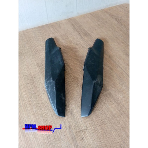 sambungan body belakang bawah Beat Pop bekas original