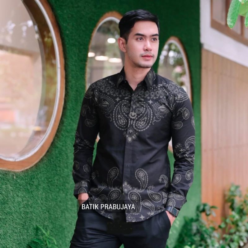 KANIGARA Kemeja Batik Pria Dewasa Modern Premium Lengan Panjang Terbaru - Baju Hem Batik Pria Hitam Tangan Panjang Cowok Kondangan Pesta Kerja