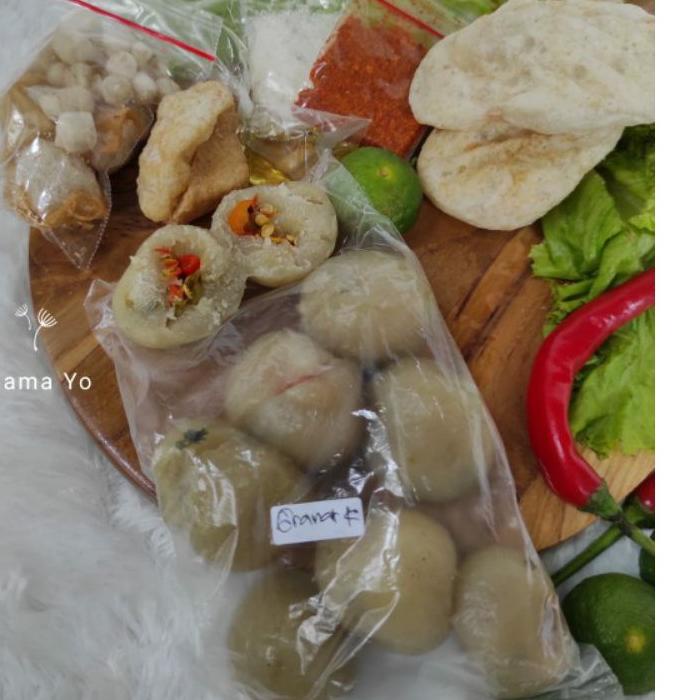 

み Baso Aci Granat (isi cabe) ➤