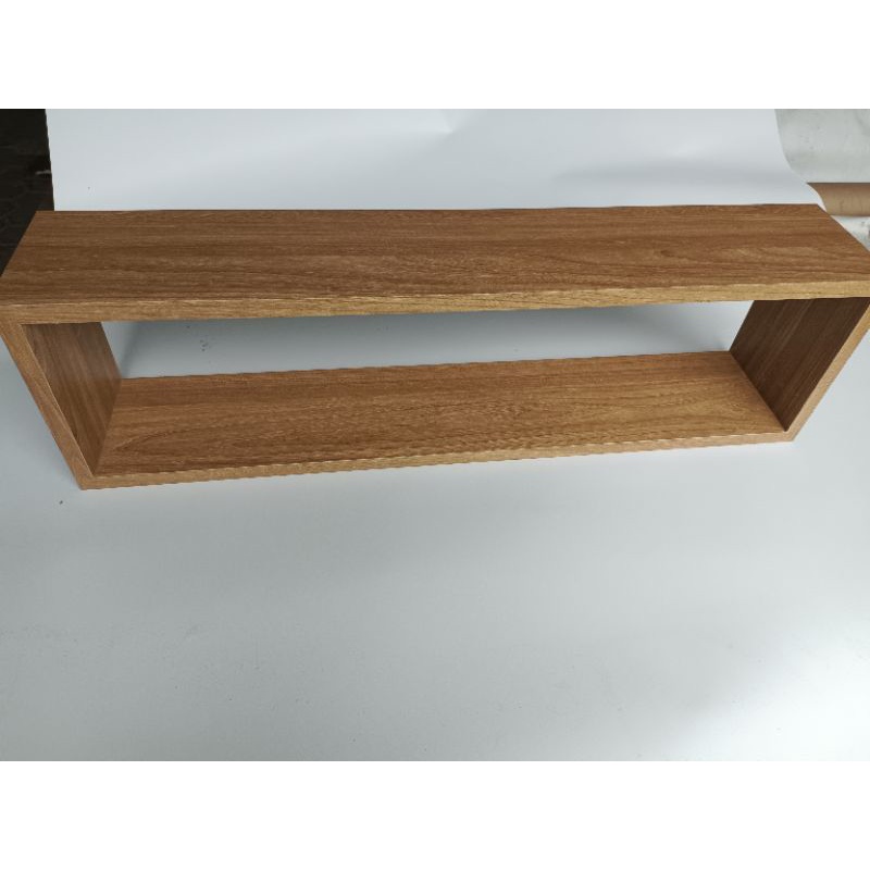Rak dinding kayu minimalis model  kotak panjang minimalis serbaguna autentik